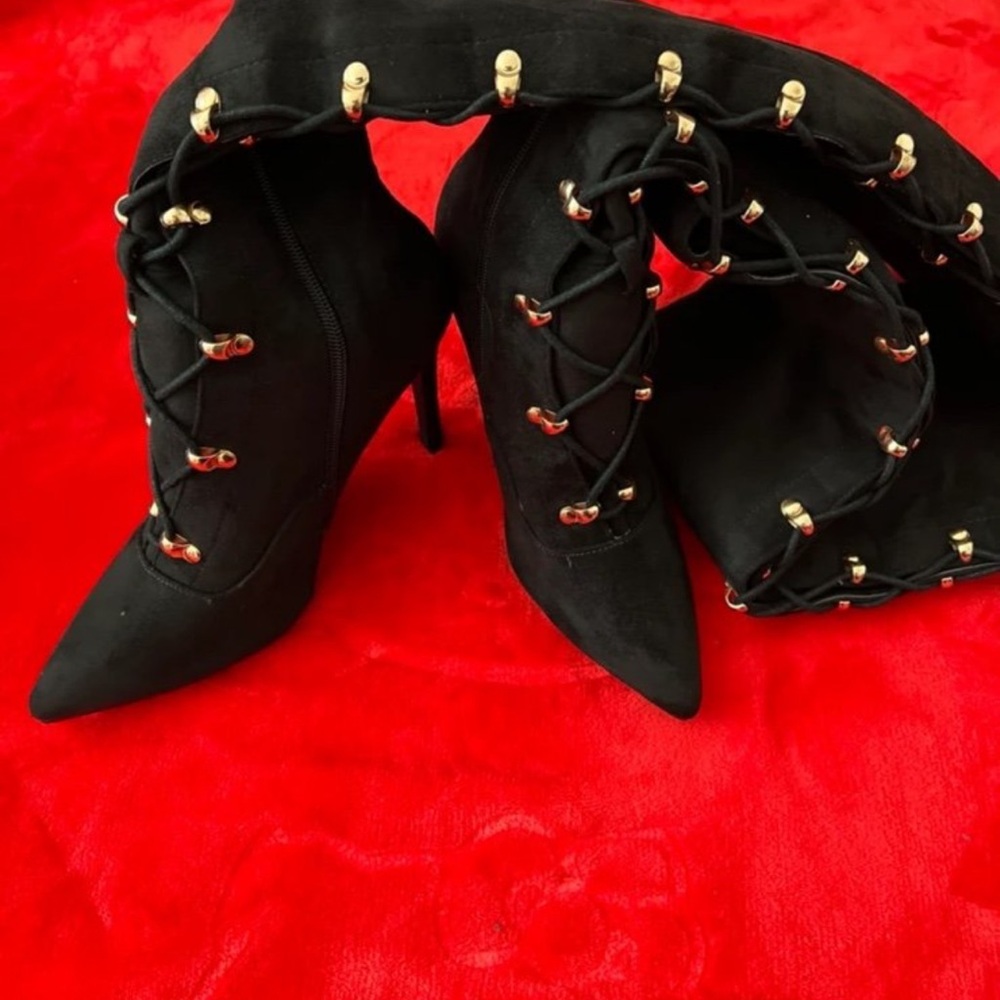 Fashion nova knee high boots new